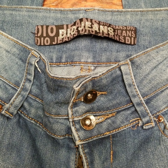 DIO Jeans - Picture 2 of 3
